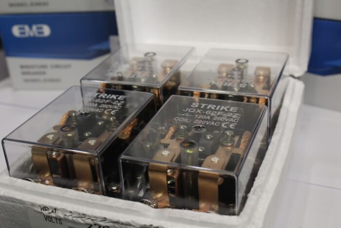 Changeover Relay JQX-62F-27 (220VAC)